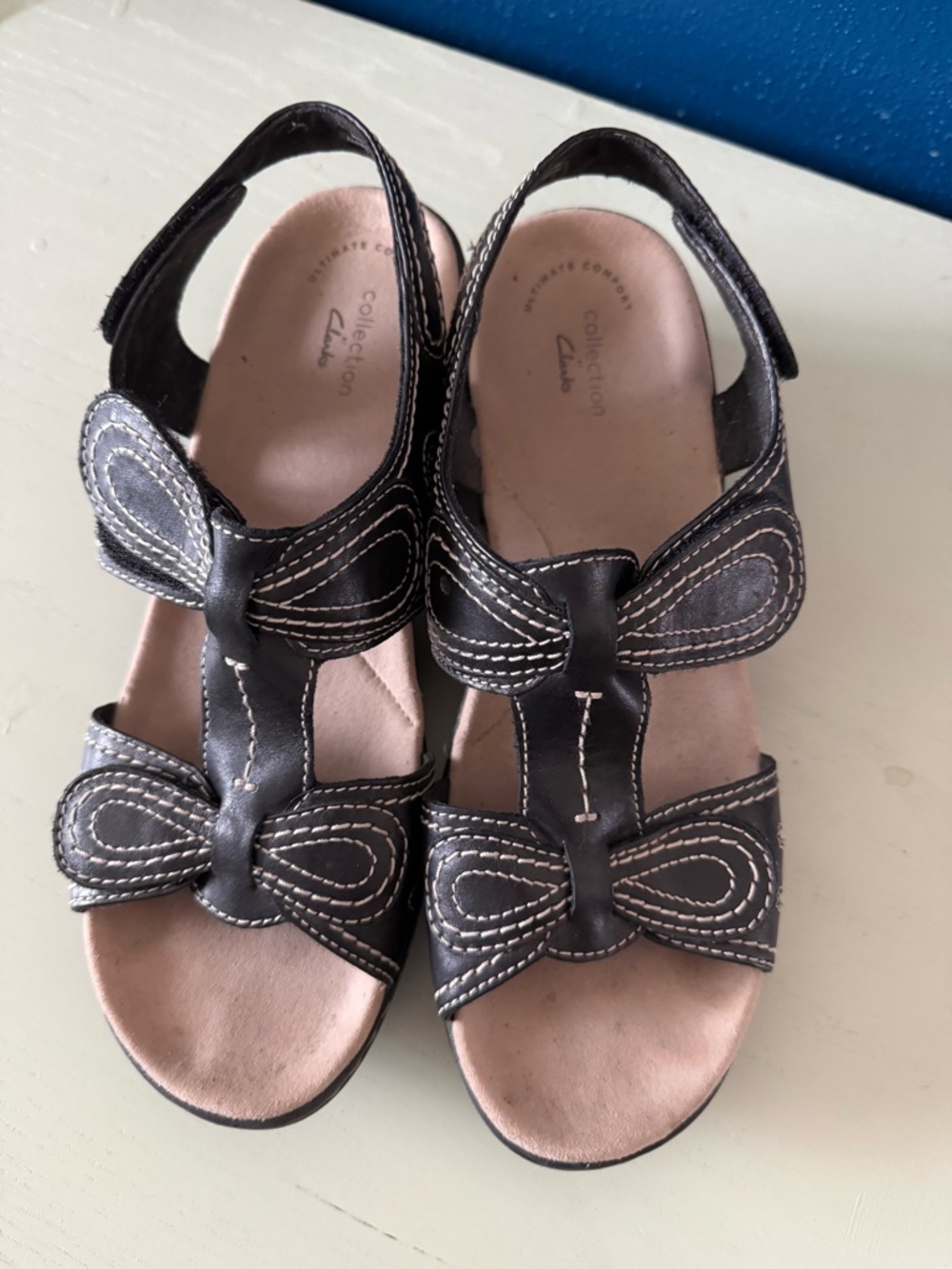 Clarks Collection Ultimate Comfort Women's Sandals Black Tan Leather Size 9.5W
